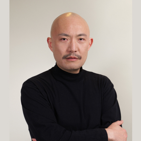 中村哲人のポートレート写真